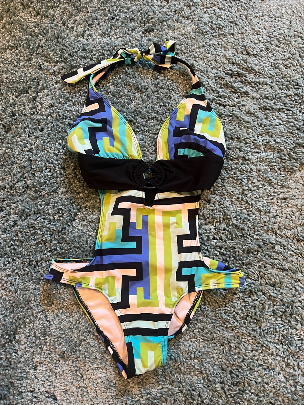 Women’s geometric, cut out one piece swimsuit